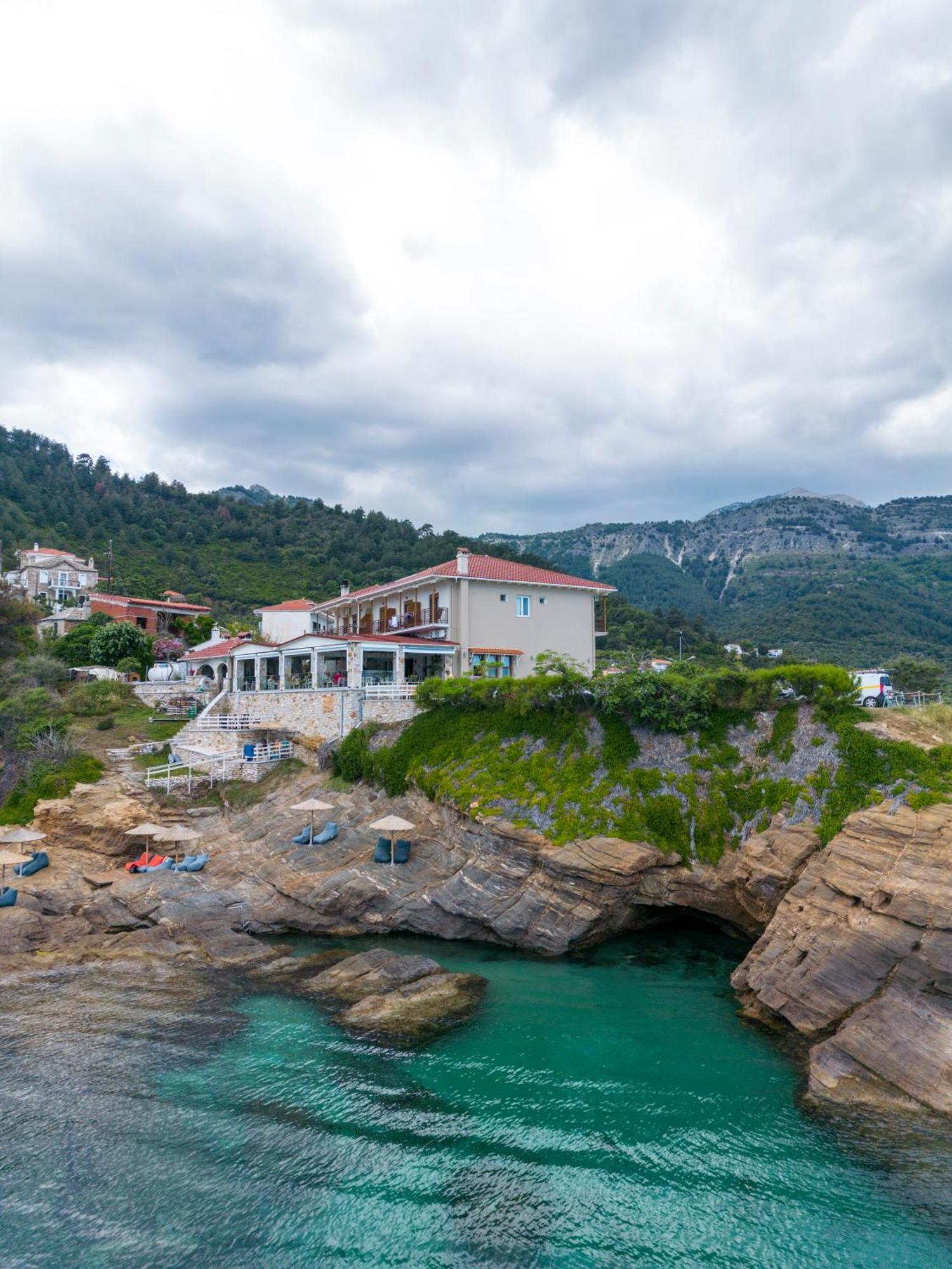 مبيت وإفطار كوينيرا Faros View المظهر الخارجي الصورة